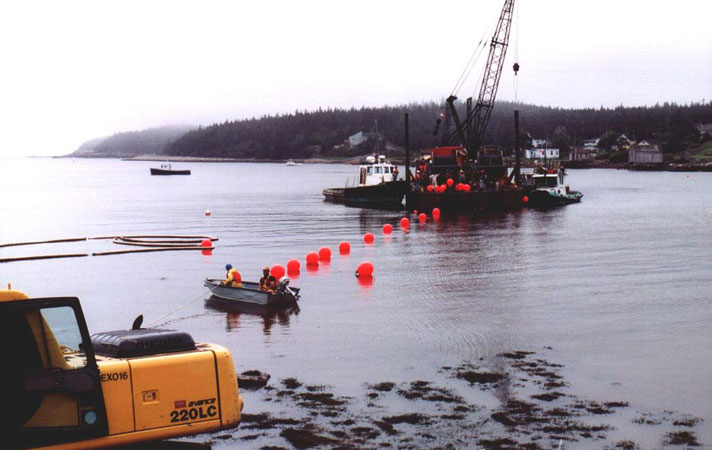 Cable Landing using Barge - Image by courtesy of Tyco Telecommunications